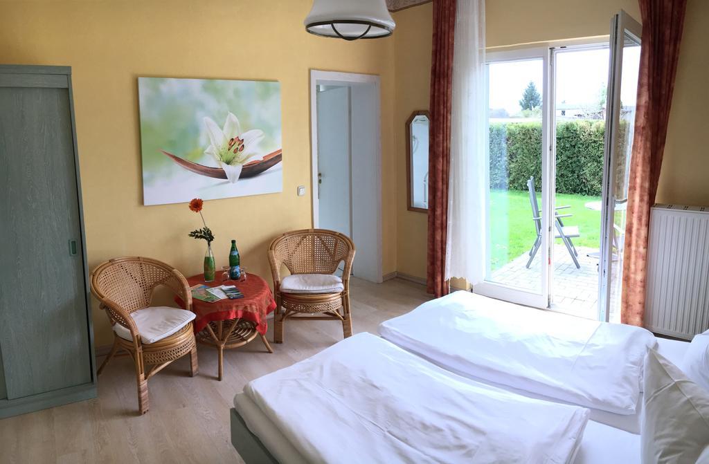 Kastanienhof Hotel Garni Zinnowitz Eksteriør bilde